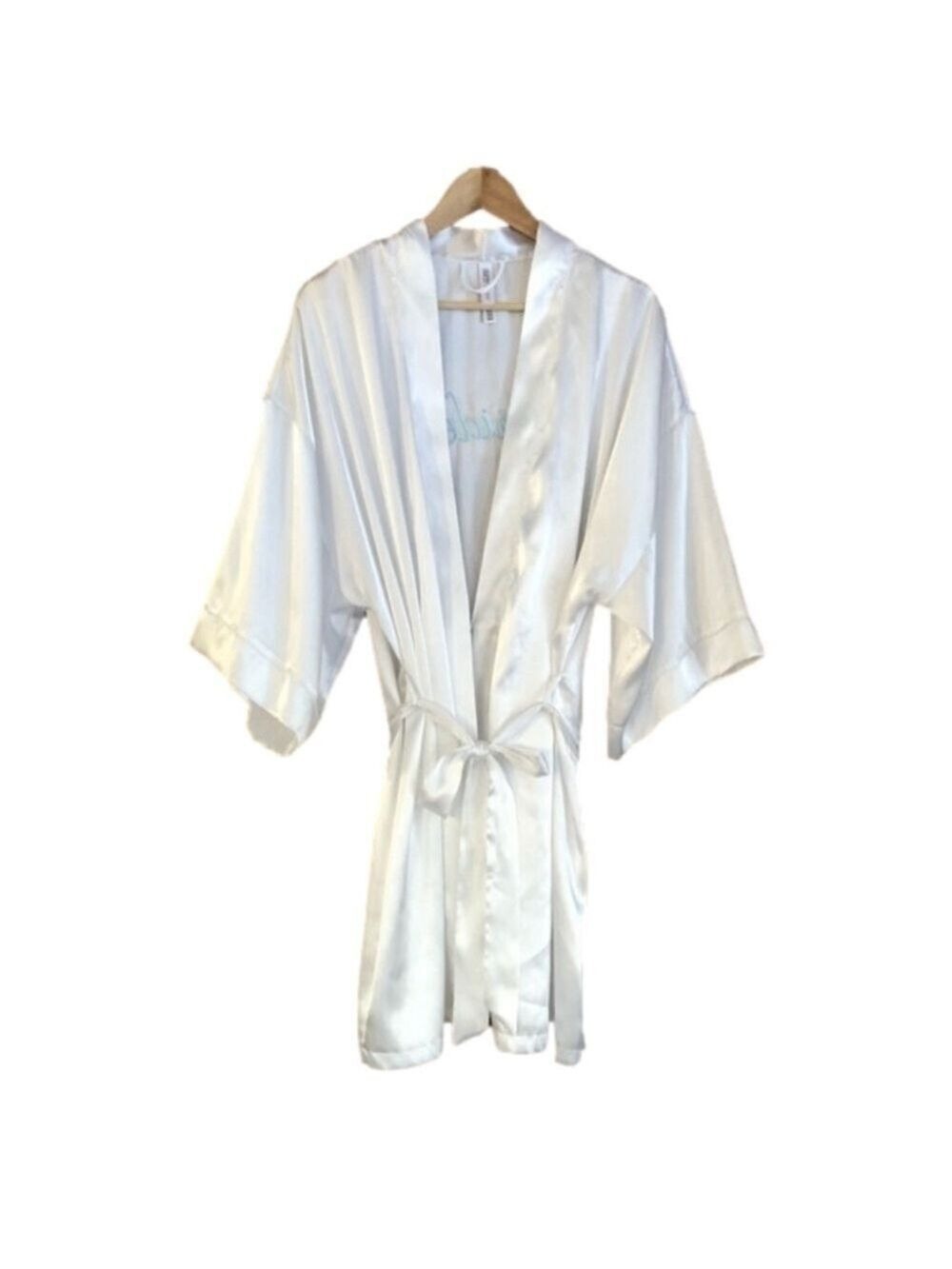 Gilligan & O’Malley white satin Bride robe size M/L - Picture 10 of 10